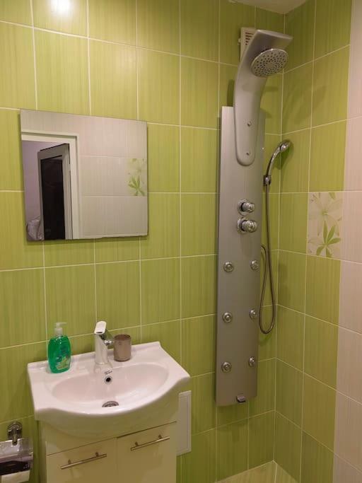 Alexander Apartments Kyustendil Bagian luar foto